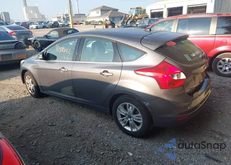 2012 Ford Focus Sel z USA, uszkodzony, nr VIN 1FAHP3M25CL465183